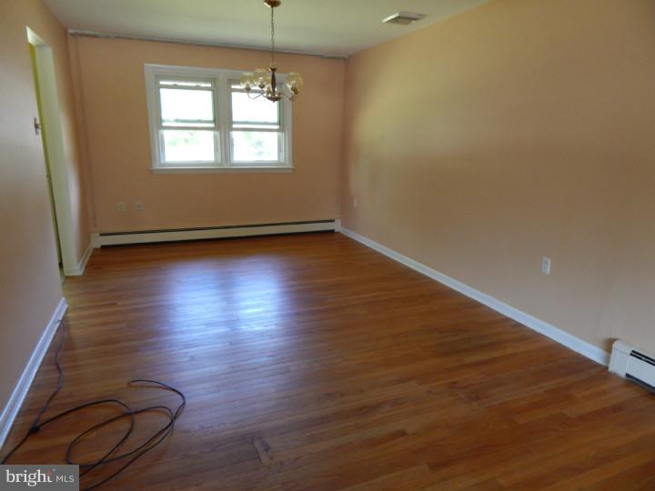 131 North Roland Street Pottstown, PA 19464 - Photo 3 of 18 Gallery Image 3