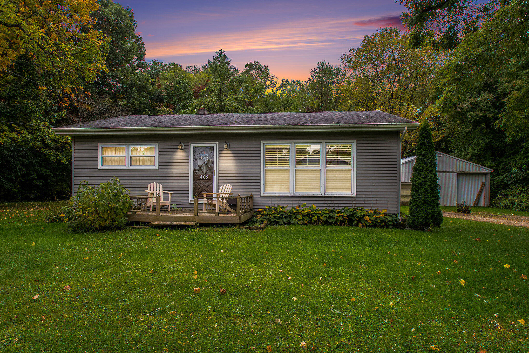 409 Pine Street Decatur, MI 49045 - Photo 2 of 32 001_dsc_1762-twilight