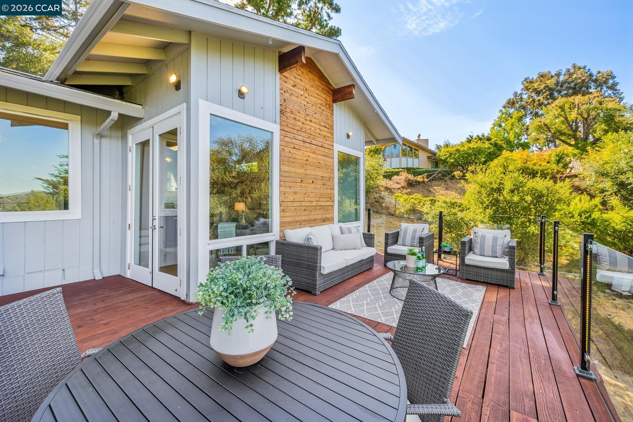 583 Tahos Road Orinda, CA 94563 - Photo 10 of 31 Gallery Image 10