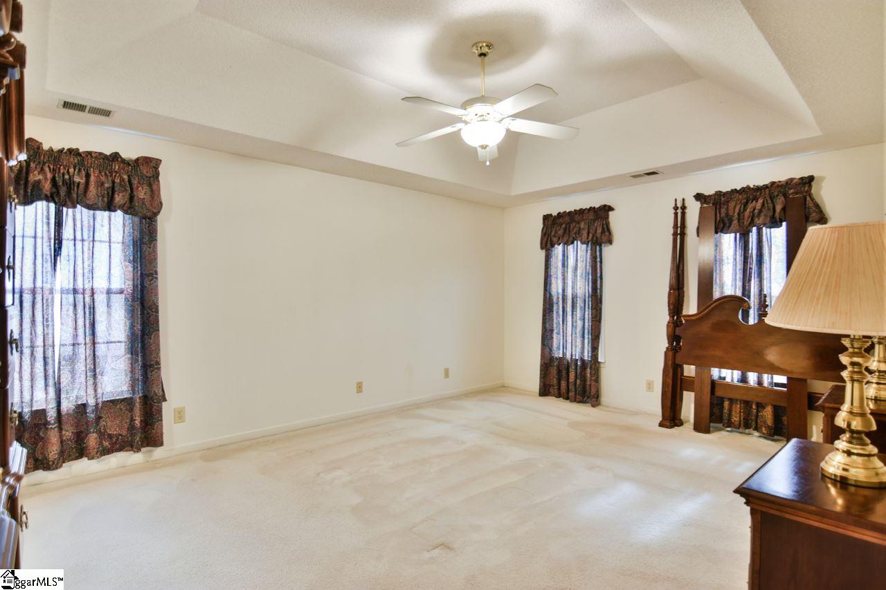 4 Spring Court Simpsonville, SC 29680 - Photo 15 of 31 Gallery Image 15