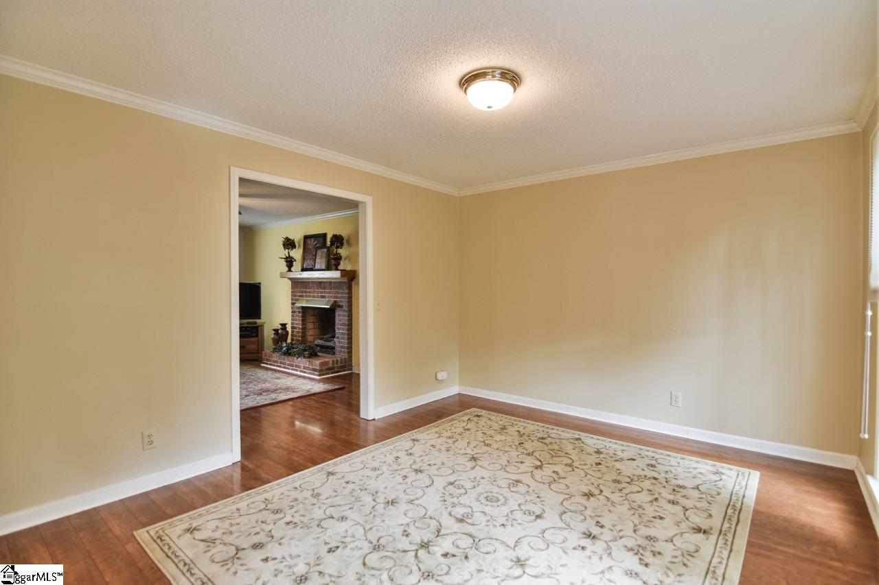 4 Spring Court Simpsonville, SC 29680 - Photo 6 of 31 Gallery Image 6