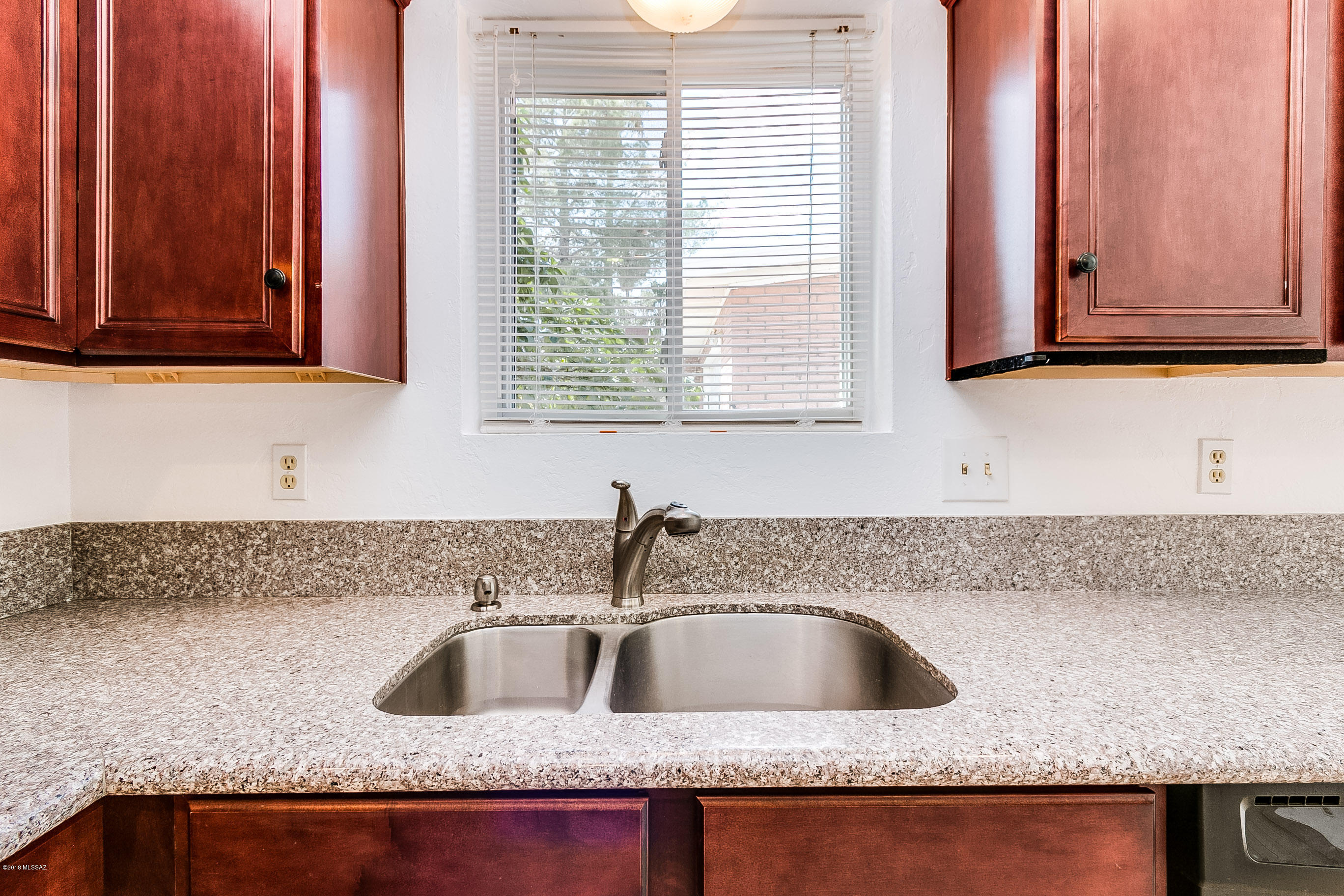 2150 West Rainbow Ridge Road Tucson, AZ 85745 - Photo 18 of 48