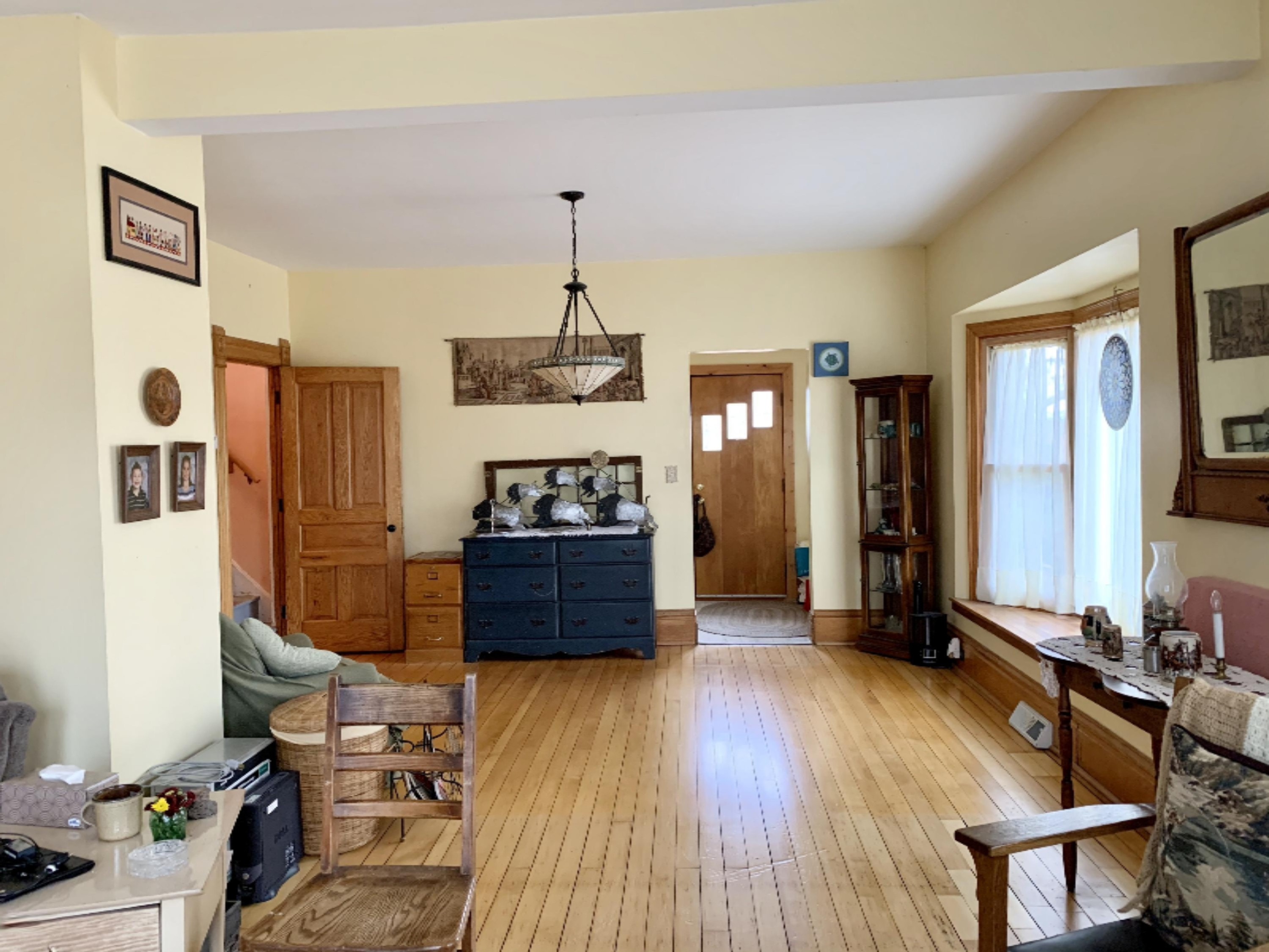 215 West Chicago Road Coldwater, MI 49036 - Photo 8 of 37 C15E585B-5EB2-46AD-AC8A-46A1E08C75EE