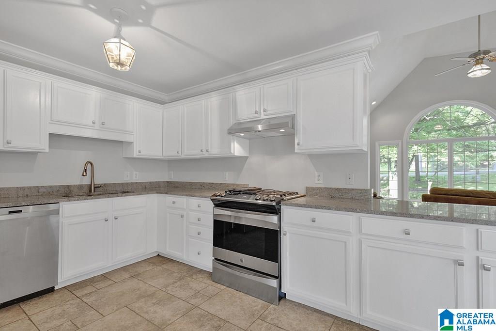 5538 Timber Hill Road Birmingham, AL 35242 - Photo 9 of 21