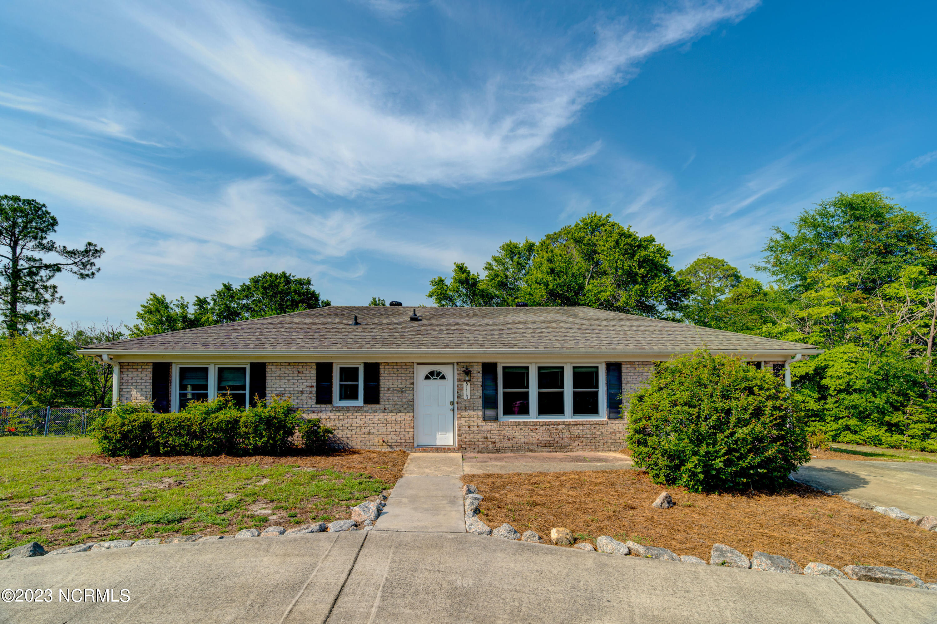 5113LordByronFinal-7