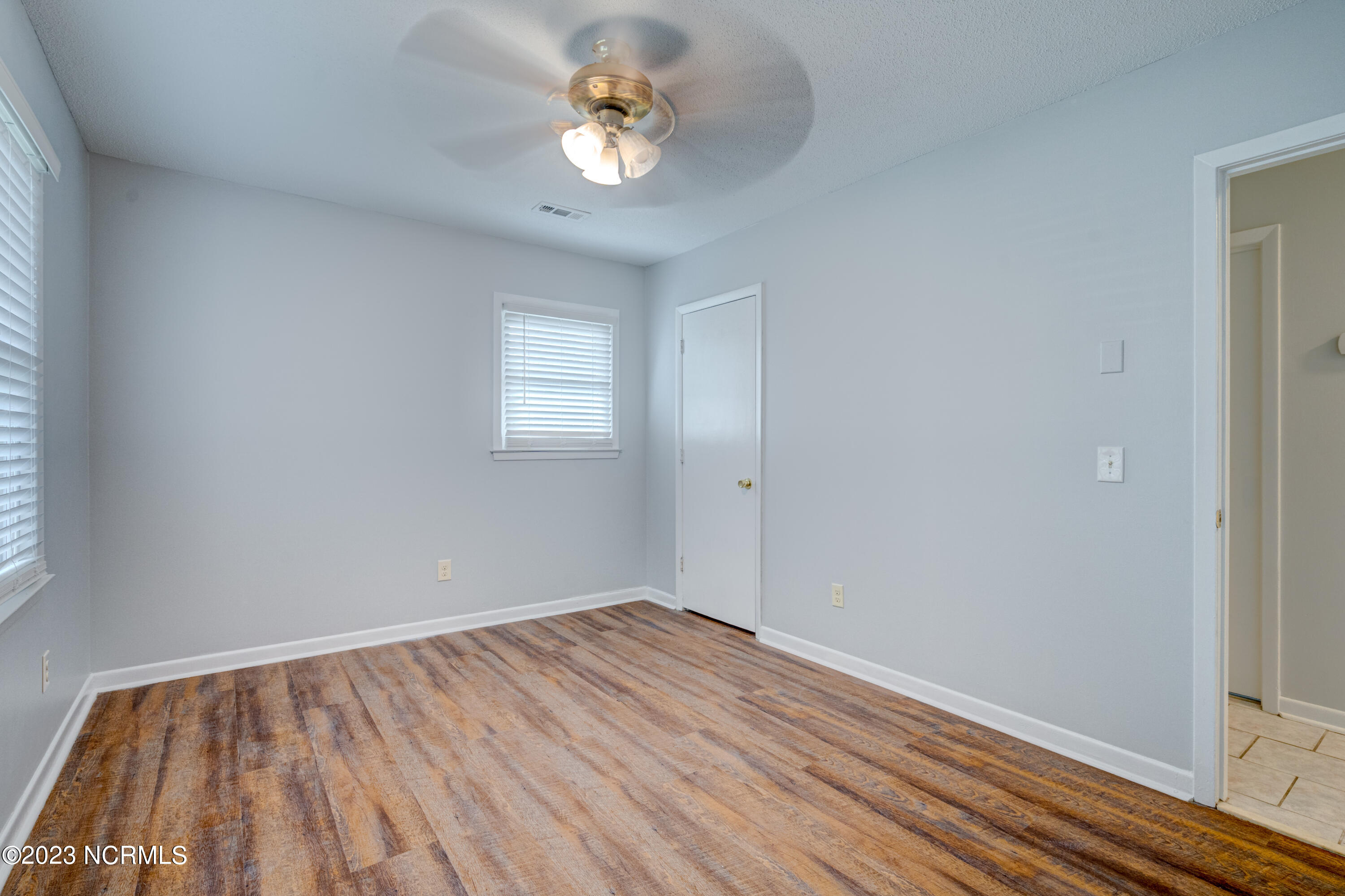 5113 Lord Byron Road Wilmington, NC 28405 - Photo 14 of 37 5113LordByronFinal2-11