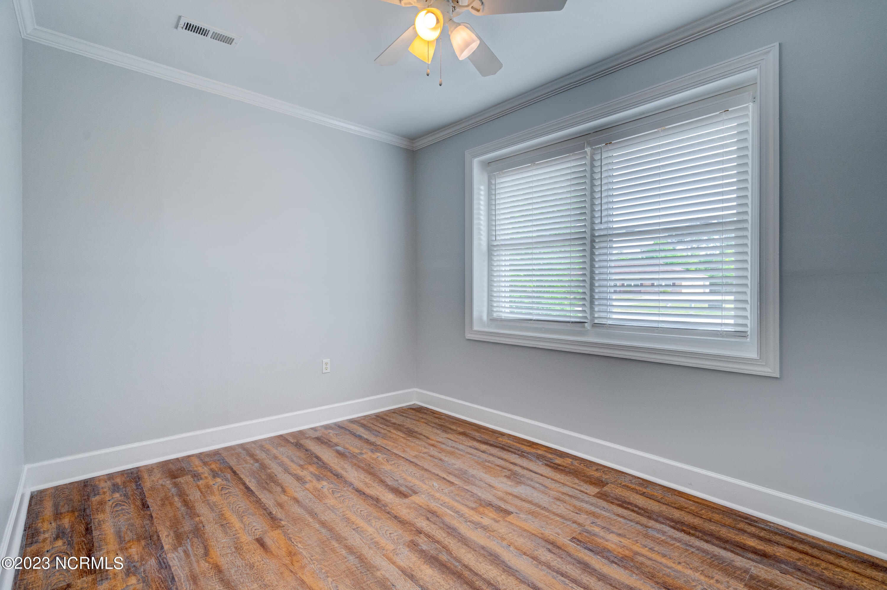 5113 Lord Byron Road Wilmington, NC 28405 - Photo 28 of 37 5113LordByronFinal2-25