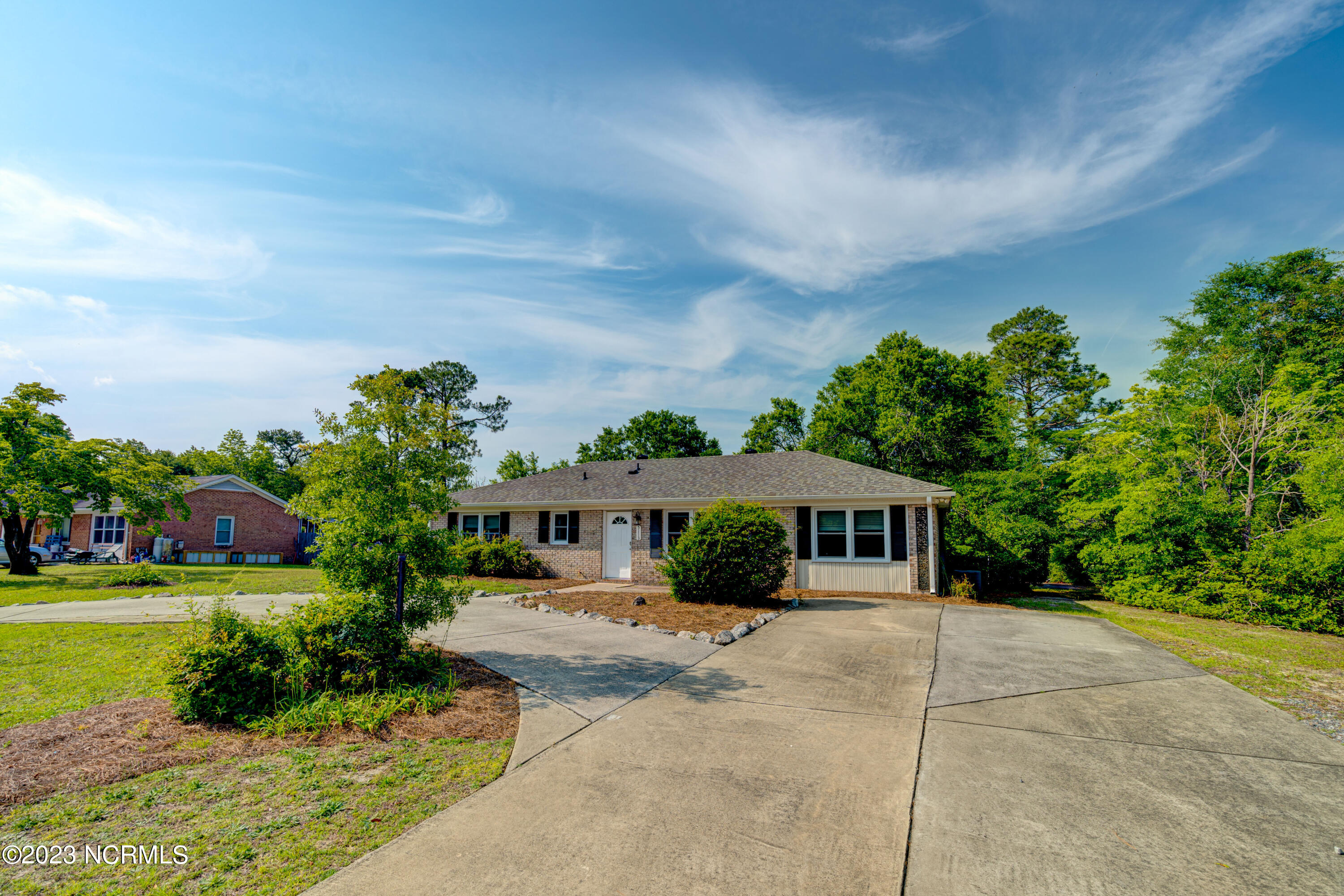 5113 Lord Byron Road Wilmington, NC 28405 - Photo 3 of 37 5113LordByronFinal-10