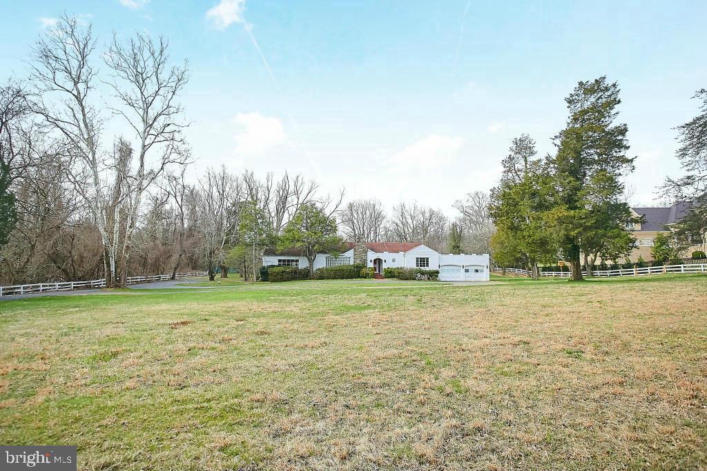 9540 River Road Potomac, MD 20854 - Photo 9 of 16 Gallery Image 9