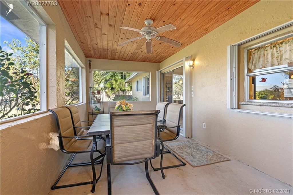 4945 Southeast Manatee Terrace Stuart, FL 34997 - Photo 9 of 12 Gallery Image 9