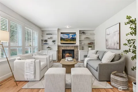 $1,625,000 | 6211 247th Avenue Northeast, Redmond, WA 98053