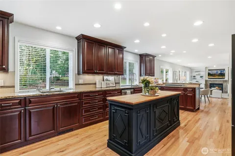 $1,625,000 | 6211 247th Avenue Northeast, Redmond, WA 98053