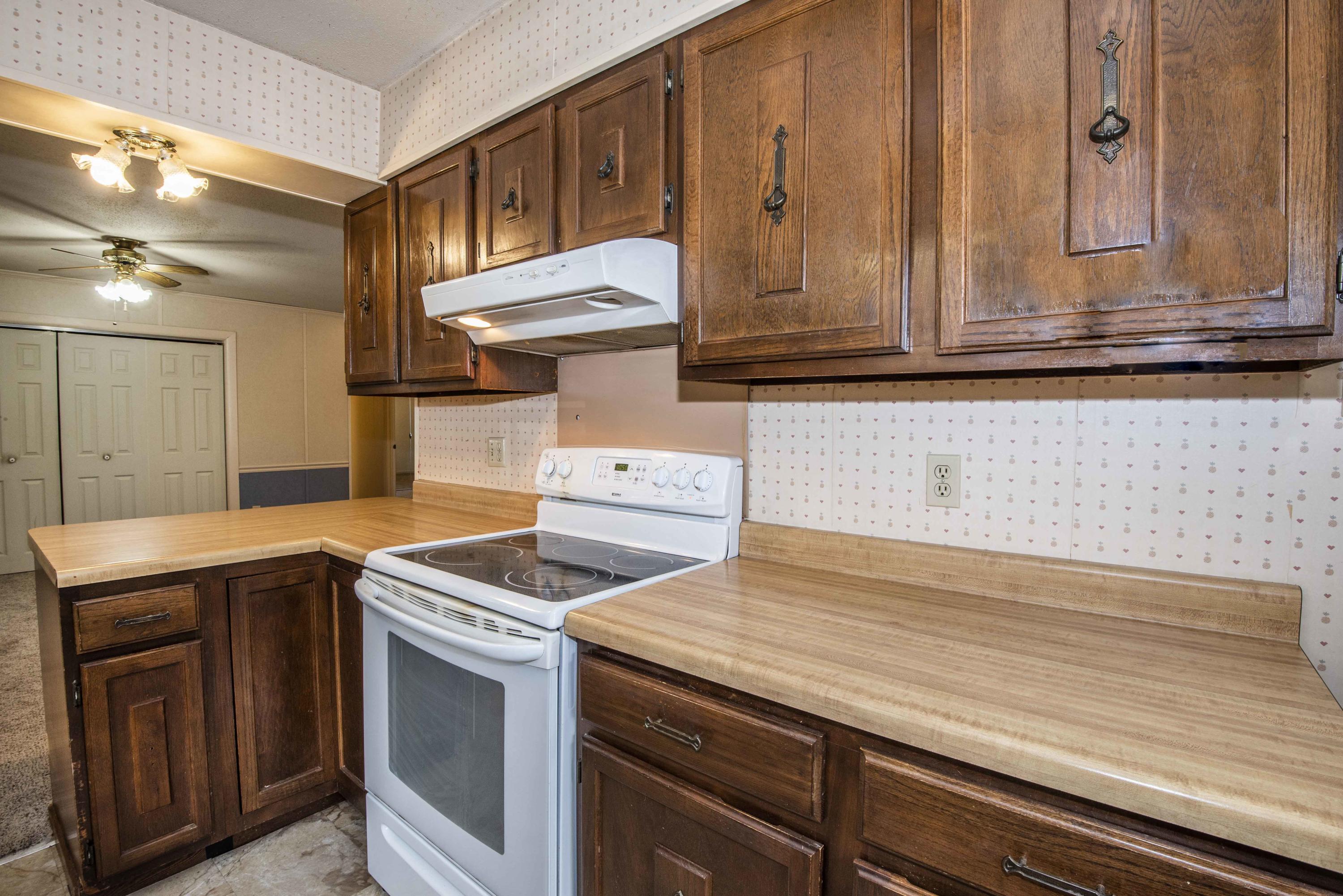 7710 Chestnut Hill Road Townsend, TN 37882 - Photo 12 of 38 Kitchen 2_1