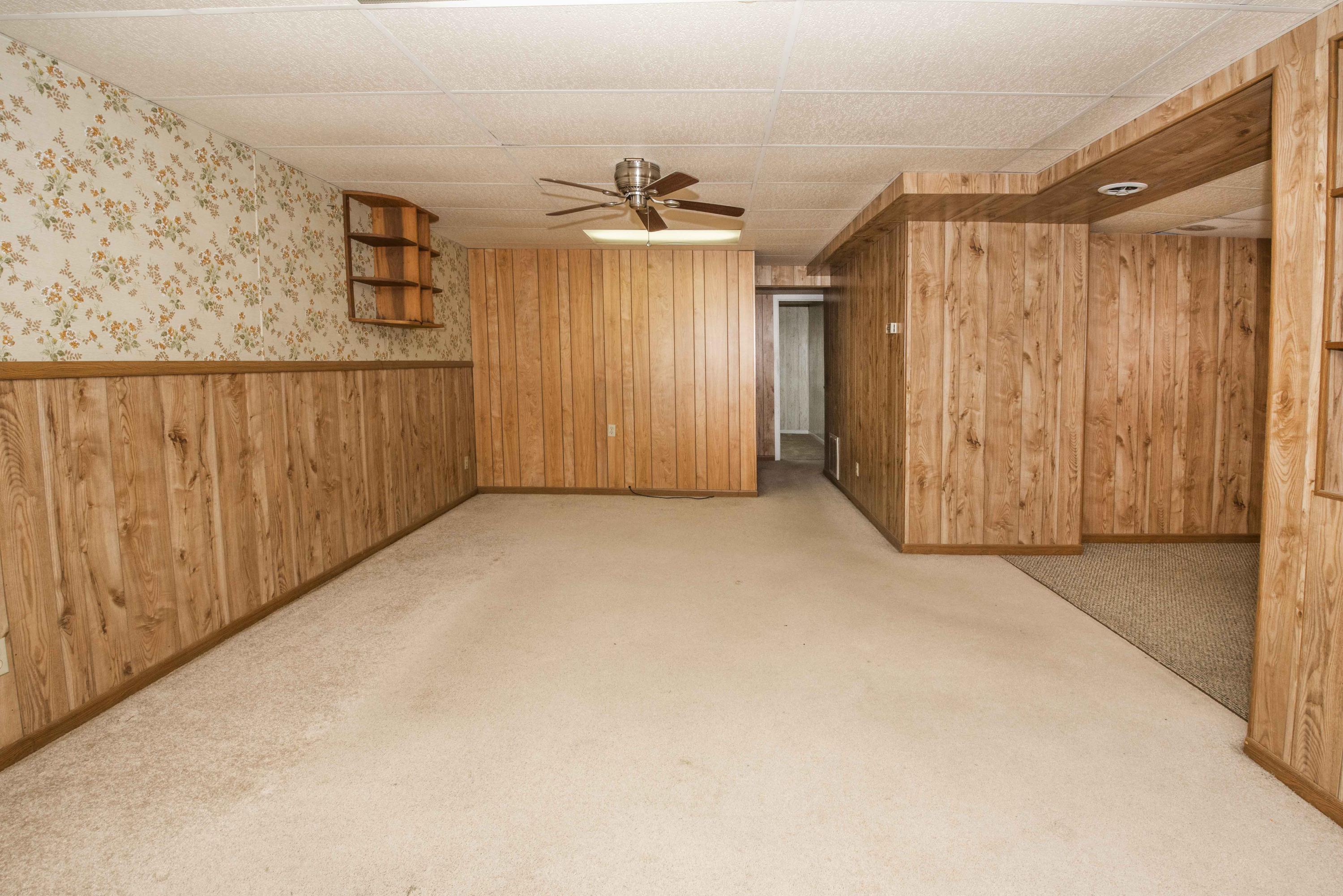 7710 Chestnut Hill Road Townsend, TN 37882 - Photo 28 of 38 Basement Living 1_1
