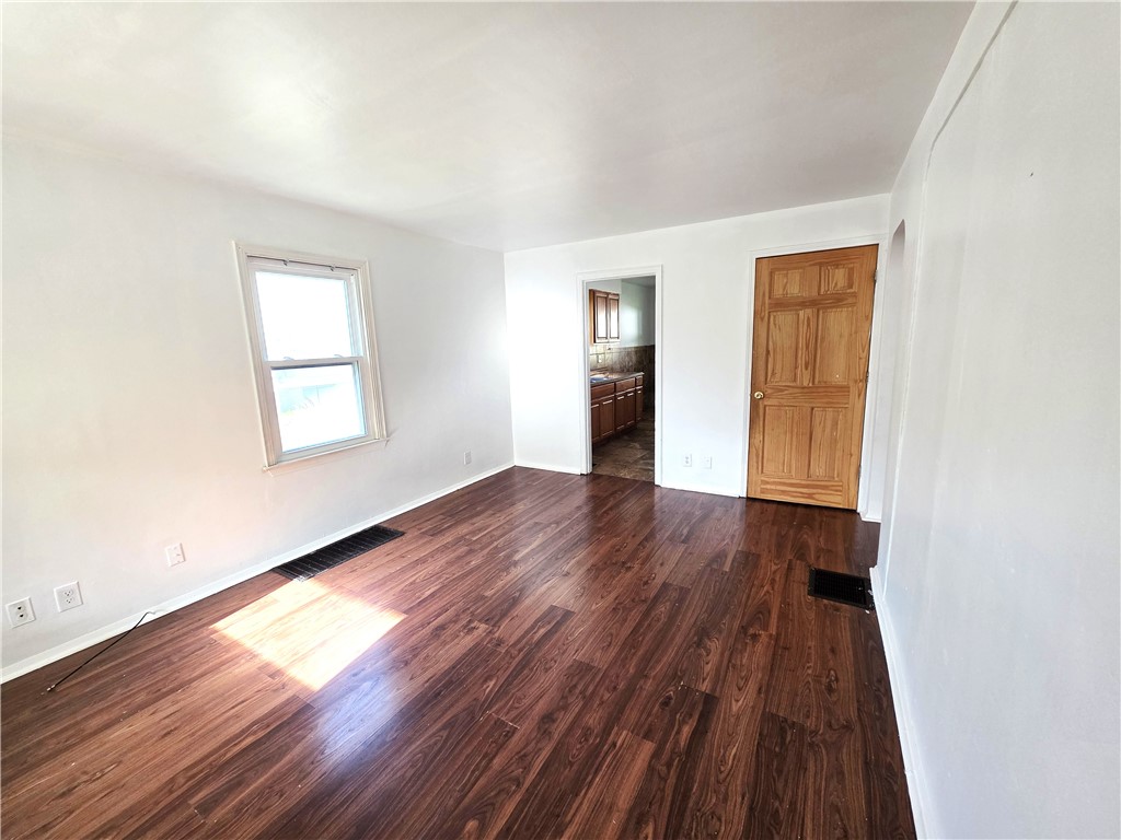 3313 Riverside Drive Dayton, OH 45405 - Photo 4 of 16 Gallery Image 4