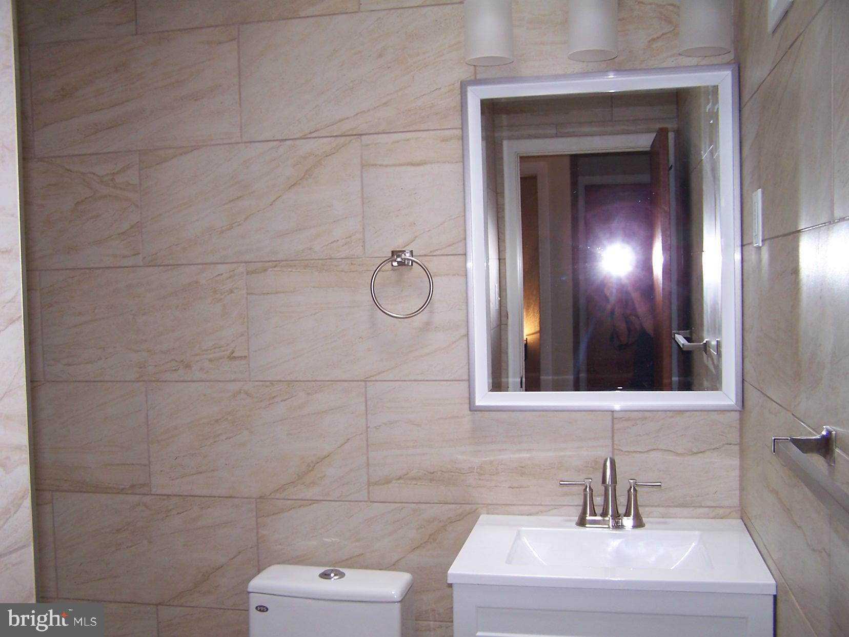 3399 South Keswick Road Philadelphia, PA 19114 - Photo 11 of 26 Gallery Image 11