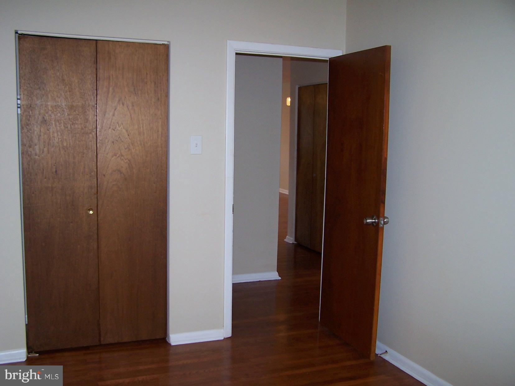 3399 South Keswick Road Philadelphia, PA 19114 - Photo 15 of 26 Gallery Image 15