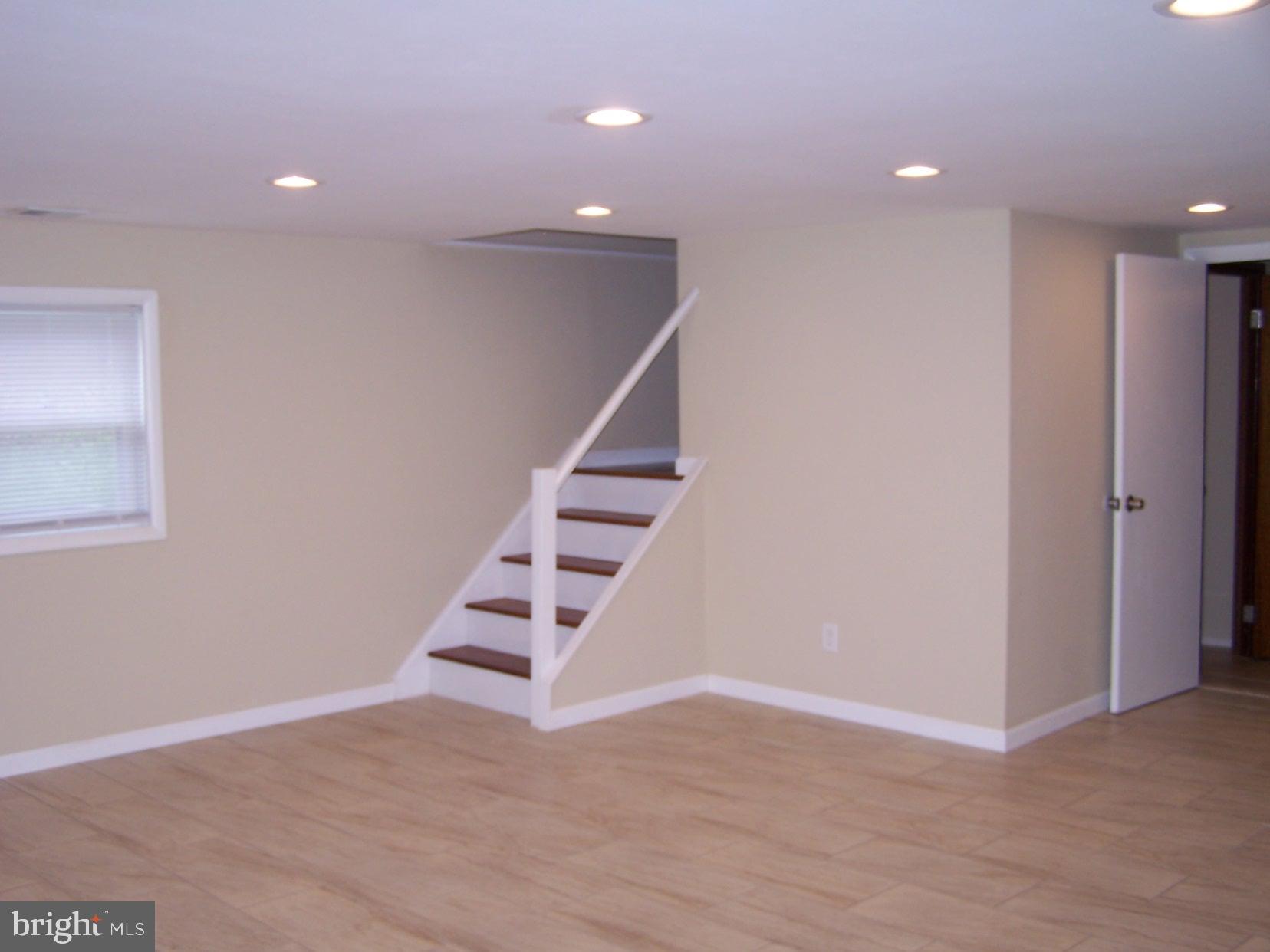 3399 South Keswick Road Philadelphia, PA 19114 - Photo 19 of 26 Gallery Image 19