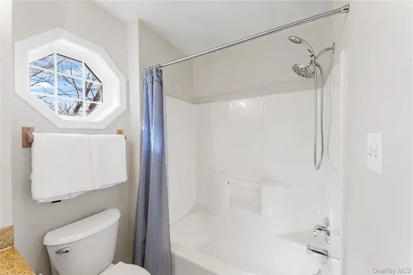 $3,490 | 110-112 South Broadway, White Plains, NY 10605