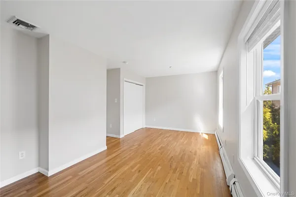 $3,490 | 110-112 South Broadway, White Plains, NY 10605