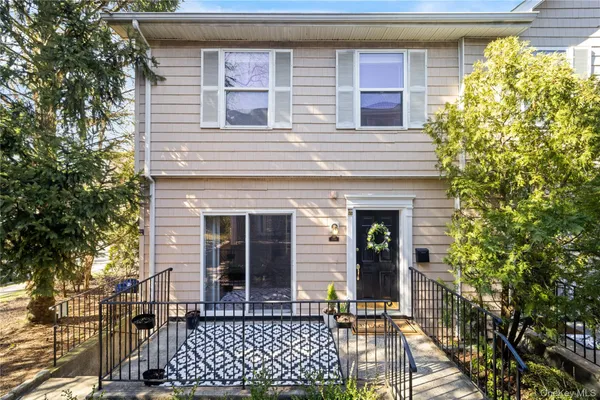 $3,490 | 110-112 South Broadway, White Plains, NY 10605