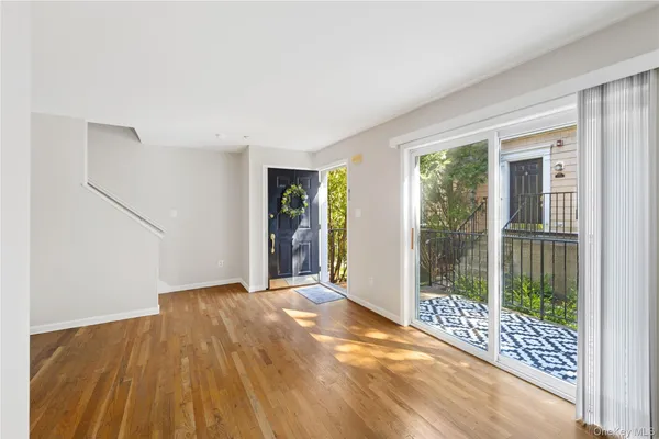 $3,490 | 110-112 South Broadway, White Plains, NY 10605