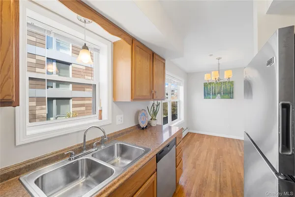 $3,490 | 110-112 South Broadway, White Plains, NY 10605