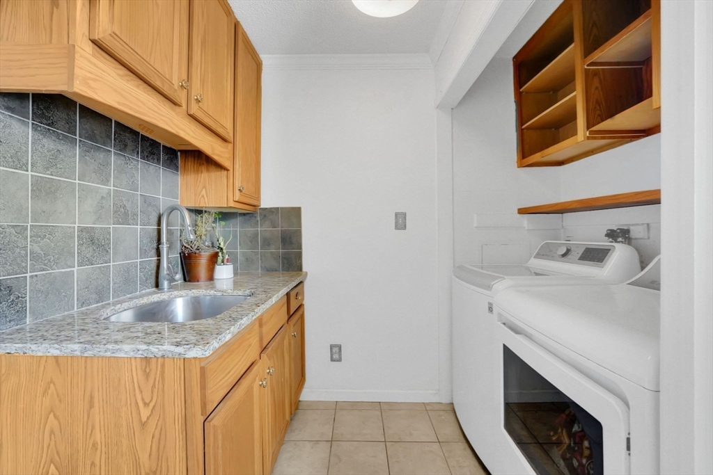 6 Katie Street Wilbraham, MA 01095 - Photo 26 of 42