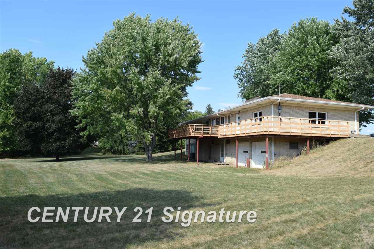 15500 Jennings Road Fenton, MI 48430 - Photo 3 of 26