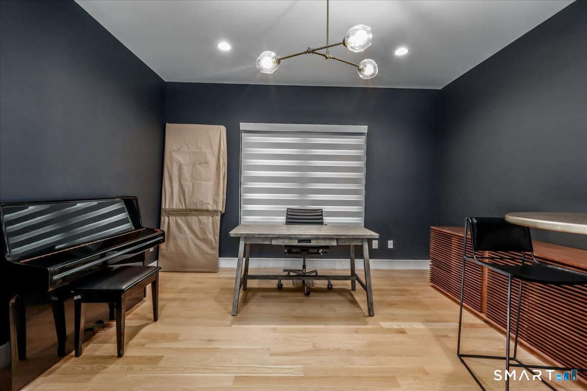 38 Hickory Lane Ridgefield, CT 06877 - Photo 16 of 37
