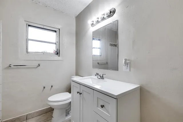 $299,000 | 1745 Northwest 29th Lane, Fort Lauderdale, FL 33311