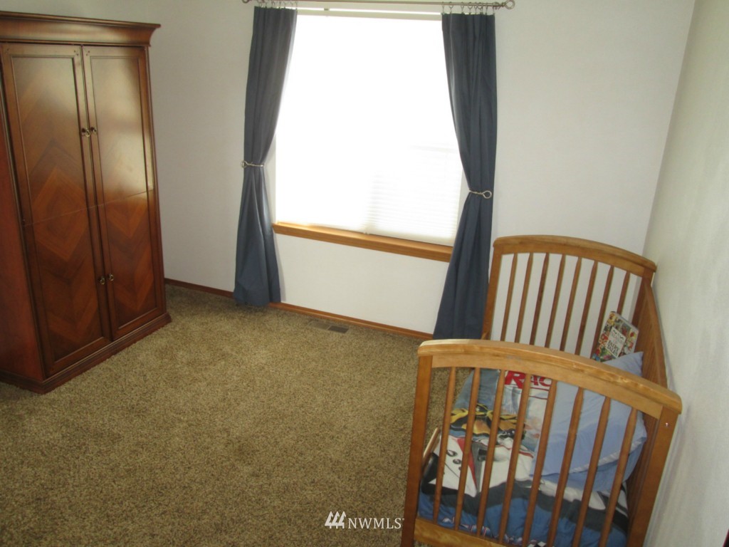 2641 Seminary Hill Road Centralia, WA 98531 - Photo 14 of 25 Gallery Image 14