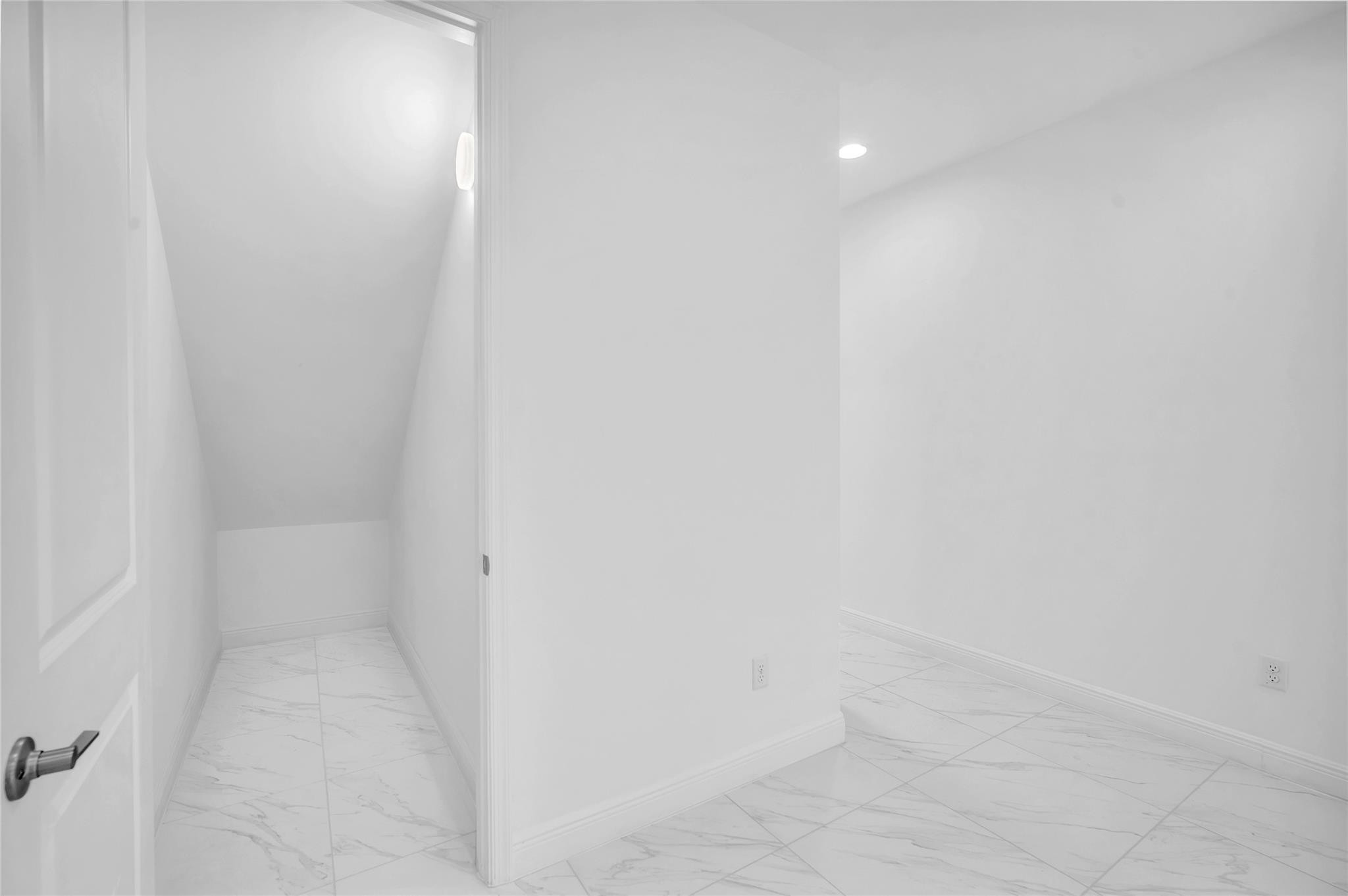 6947 Pines Circle, Unit 21 Coconut Creek, FL 33073 - Photo 9 of 24 Photo 9