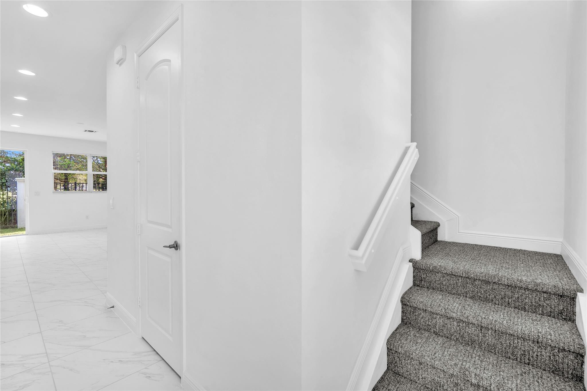 6947 Pines Circle, Unit 21 Coconut Creek, FL 33073 - Photo 10 of 24 Photo 10