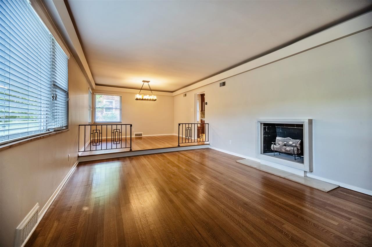 5209 Walnut Grove Road Memphis, TN 38117 - Photo 3 of 25