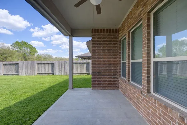 $2,395 | 18118 Golden Falls Lane, Spring, TX 77379