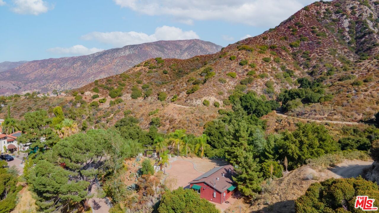 6820 Parsons Trail Tujunga, CA 91042 - Photo 33 of 36 a view of a city with mountains in the background