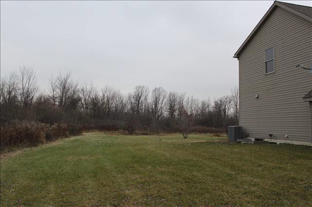 2049 Baldwin Road Monroe, MI 48162 - Photo 4 of 23 20425832-3.JPG