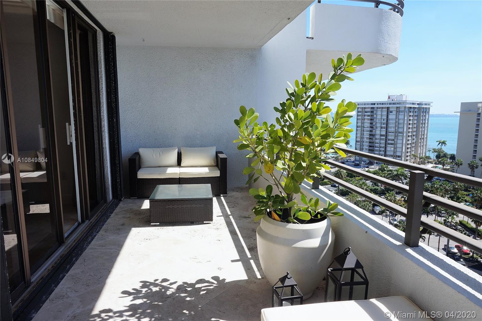 151 Southeast 15th Road, Unit 1401 Miami, FL 33129 - Photo 4 of 61