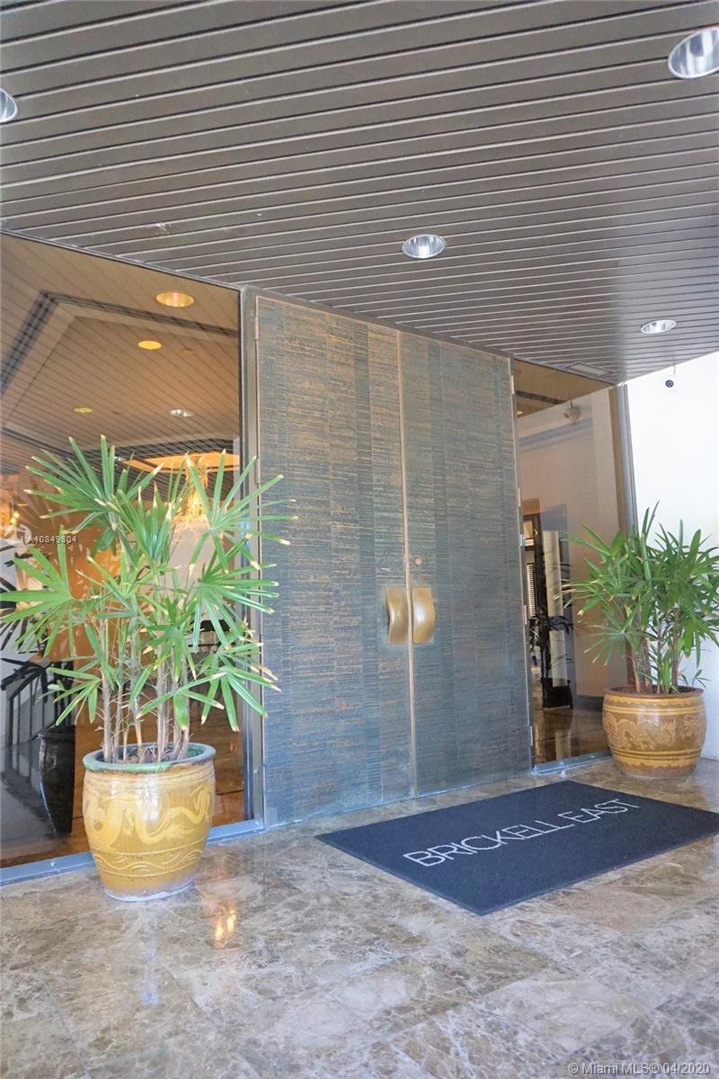 151 Southeast 15th Road, Unit 1401 Miami, FL 33129 - Photo 39 of 61