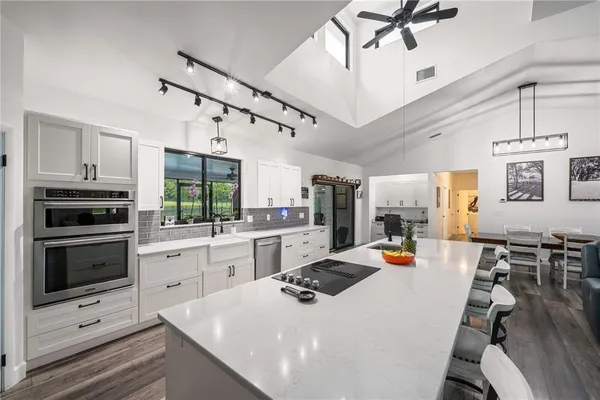 $1,200,000 | 4091 Northeast 185 Avenue, Williston, FL 32696