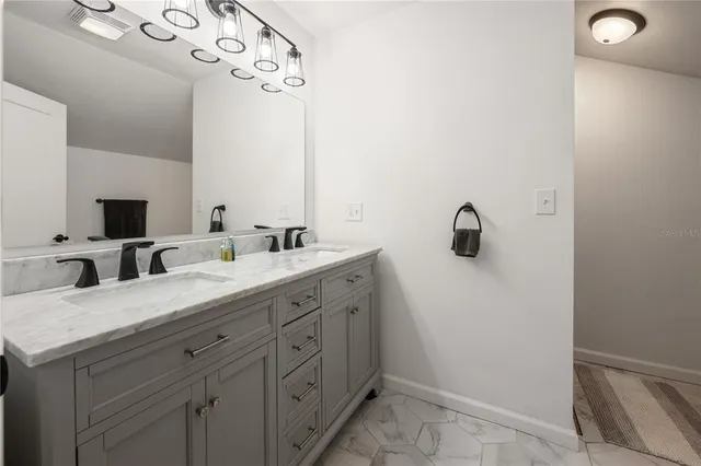 $1,300,000 | 4091 Northeast 185 Avenue, Williston, FL 32696