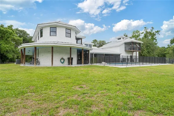 $1,200,000 | 4091 Northeast 185 Avenue, Williston, FL 32696