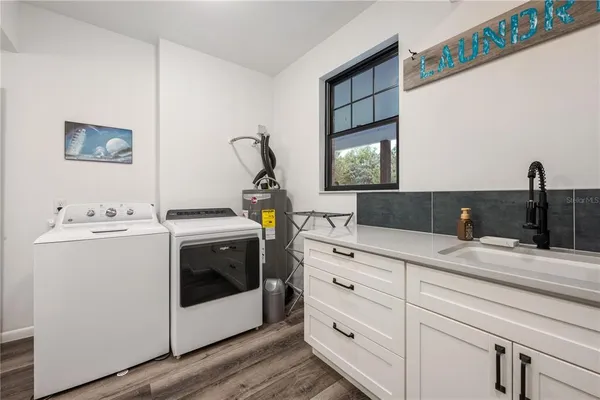 $1,200,000 | 4091 Northeast 185 Avenue, Williston, FL 32696