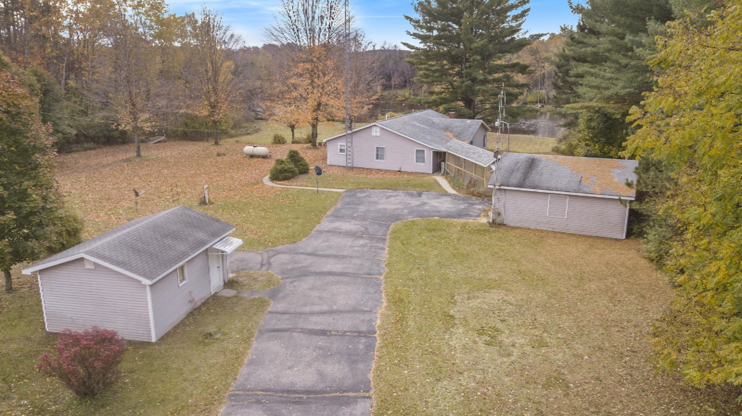 16685 Schofield Road Hersey, MI 49639 - Photo 10 of 47 16685SchofieldRdAerial-1