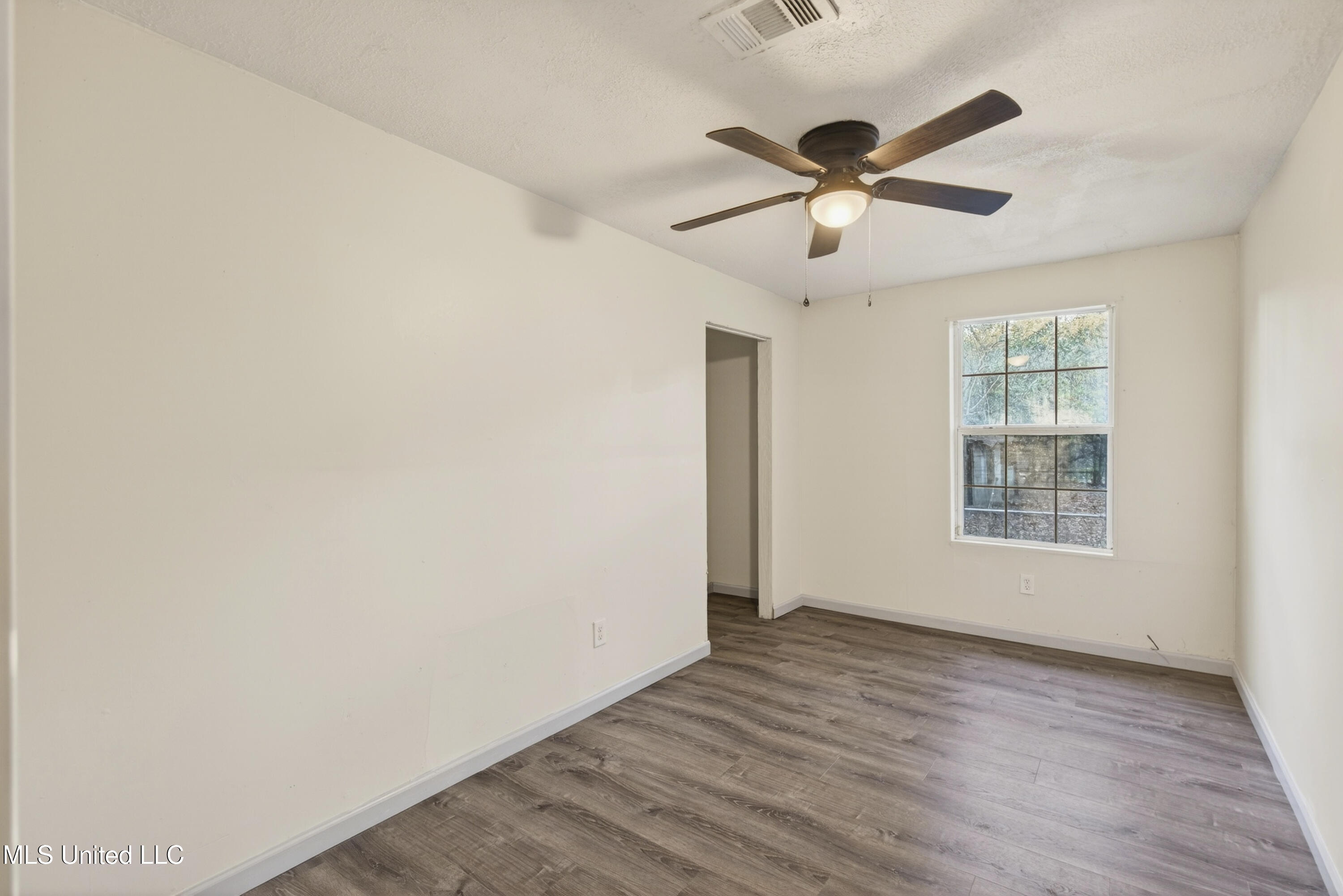 1505 R Dixie Avenue Gulfport, MS 39501 - Photo 19 of 25 1505DixieAve-19