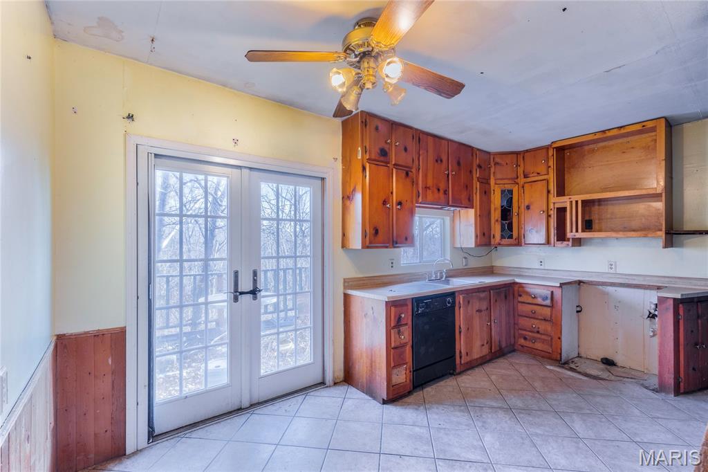 7786 Becker Road St. Louis, MO 63129 - Photo 5 of 19