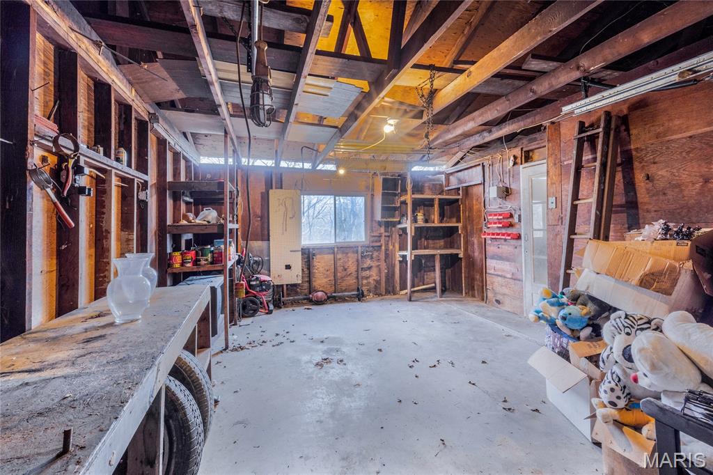 7786 Becker Road St. Louis, MO 63129 - Photo 7 of 19