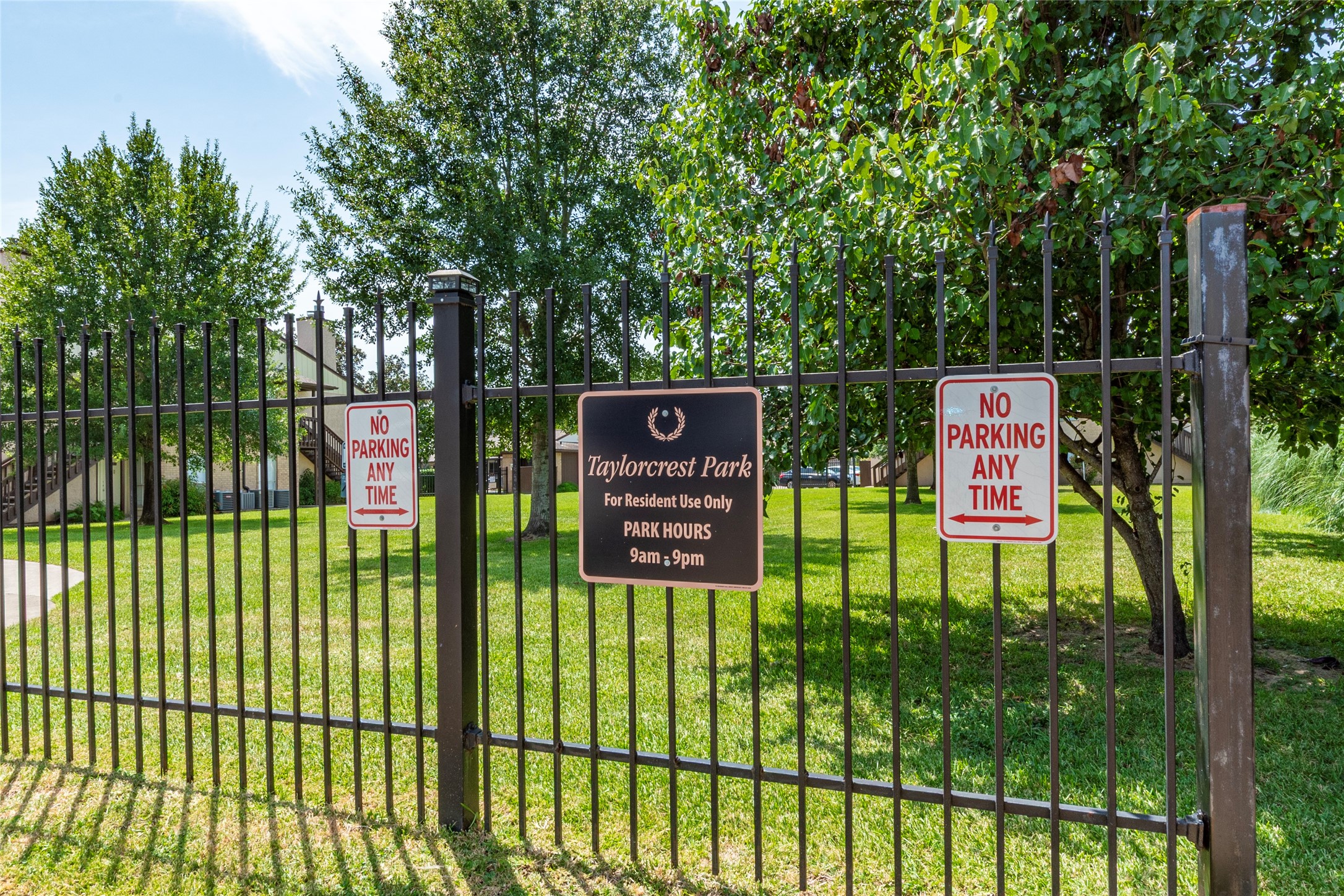 1500 Bay Area Boulevard, Unit 331 Houston, TX 77058 - Photo 26 of 27 a view of a sign in the city