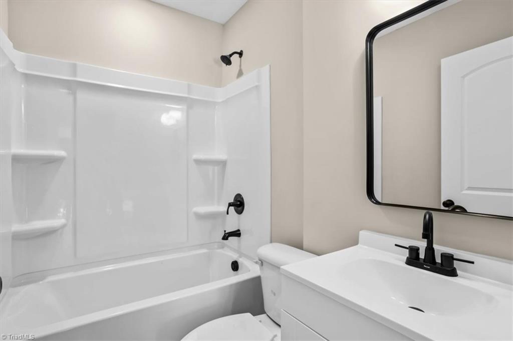 143 Lambeth Road Thomasville, NC 27360 - Photo 19 of 25